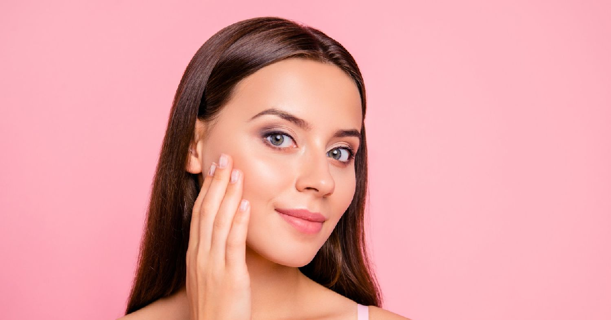 Woman showing smooth skin after treatment, highlighting results of SOFWAVE™ FOR WRINKLE REDUCTION in Holladay, UT (1)