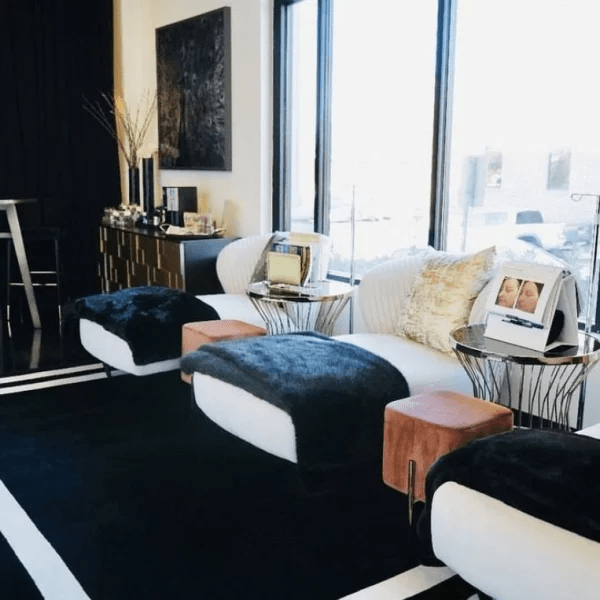 The-Steele-Vault-a-qj0p8sfucgwqk-min